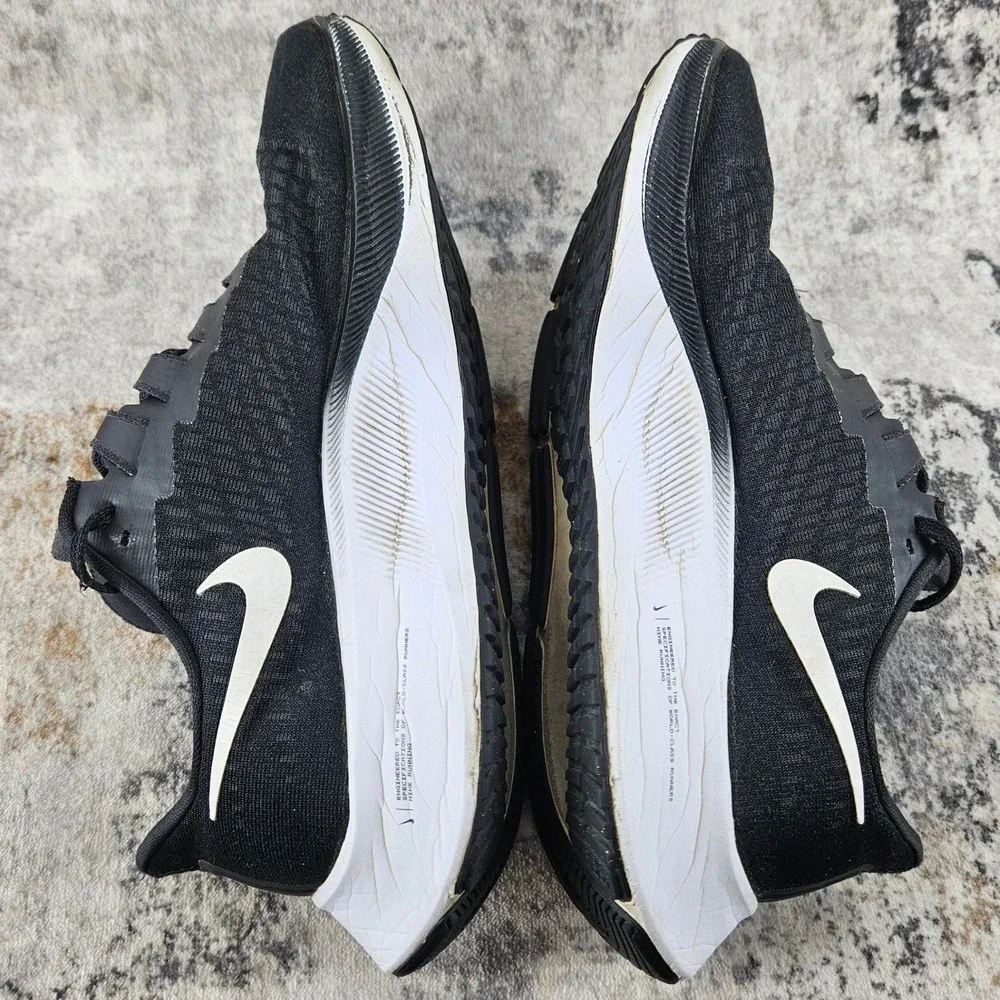 Nike good gently